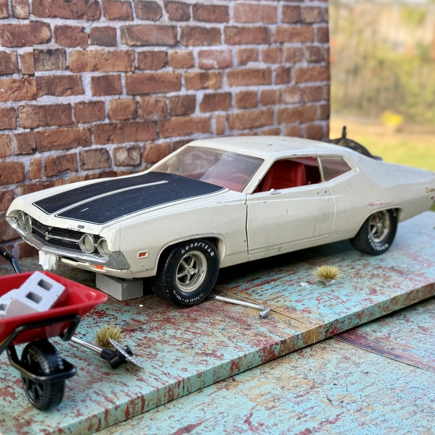American Muscle 1969 Shelby Mustang Cobra 1/18 Scale Diecast Model Car | Parts Car - Product Image