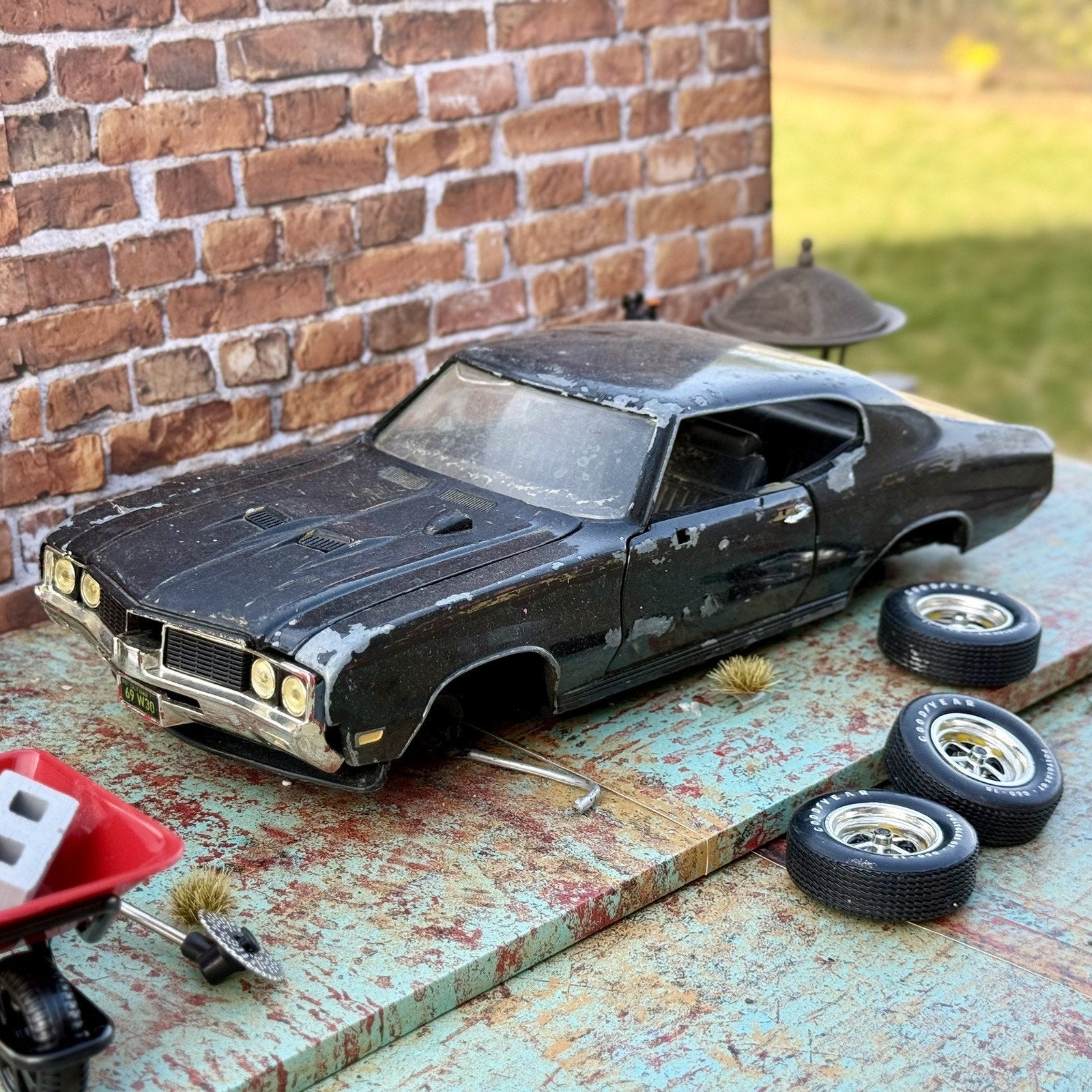 American Muscle 1971 Buick GSX 1/18 Scale Diecast Model Car | Parts Car - Product Image