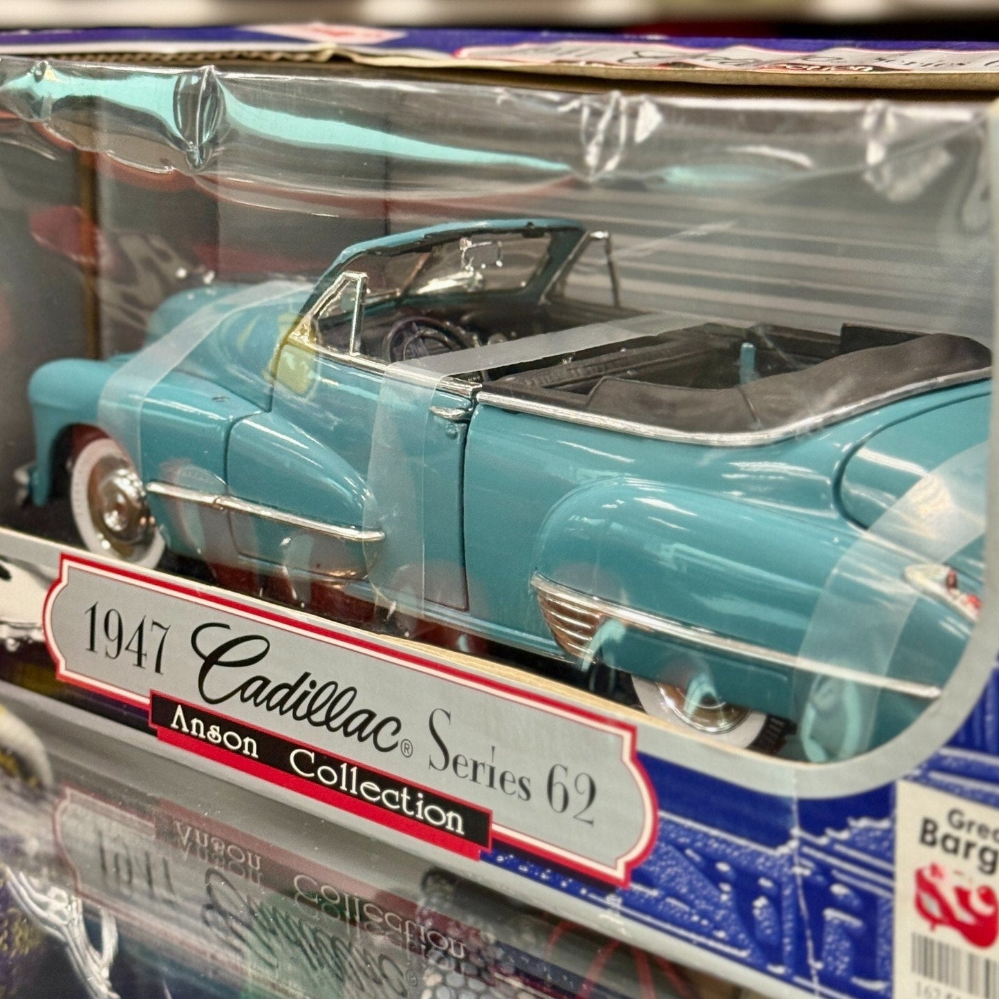 Anson 1947 Cadillac Series 62 Convertible Aqua 1/18 Scale Diecast Model Car | New - Product Image