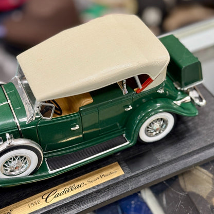 Anson Classics 1932 Cadillac Sports Phaeton Green 1/18 Scale Diecast Model Car | New - Product Image