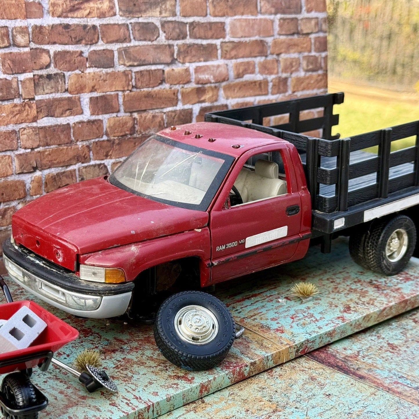 Anson Classics Dodge Ram 3500 Stake Bed 1/18 Scale Diecast Model Car | Parts Car - Product Image