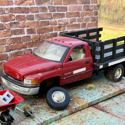 Anson Classics Dodge Ram 3500 Stake Bed 1/18 Scale Diecast Model Car | Parts Car - Product Image
