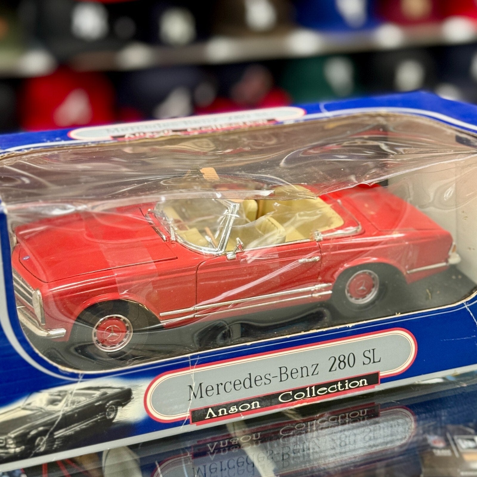 Anson Classics Mercedes Benz 280SL Red 1/18 Scale Diecast Model Car | New - Product Image