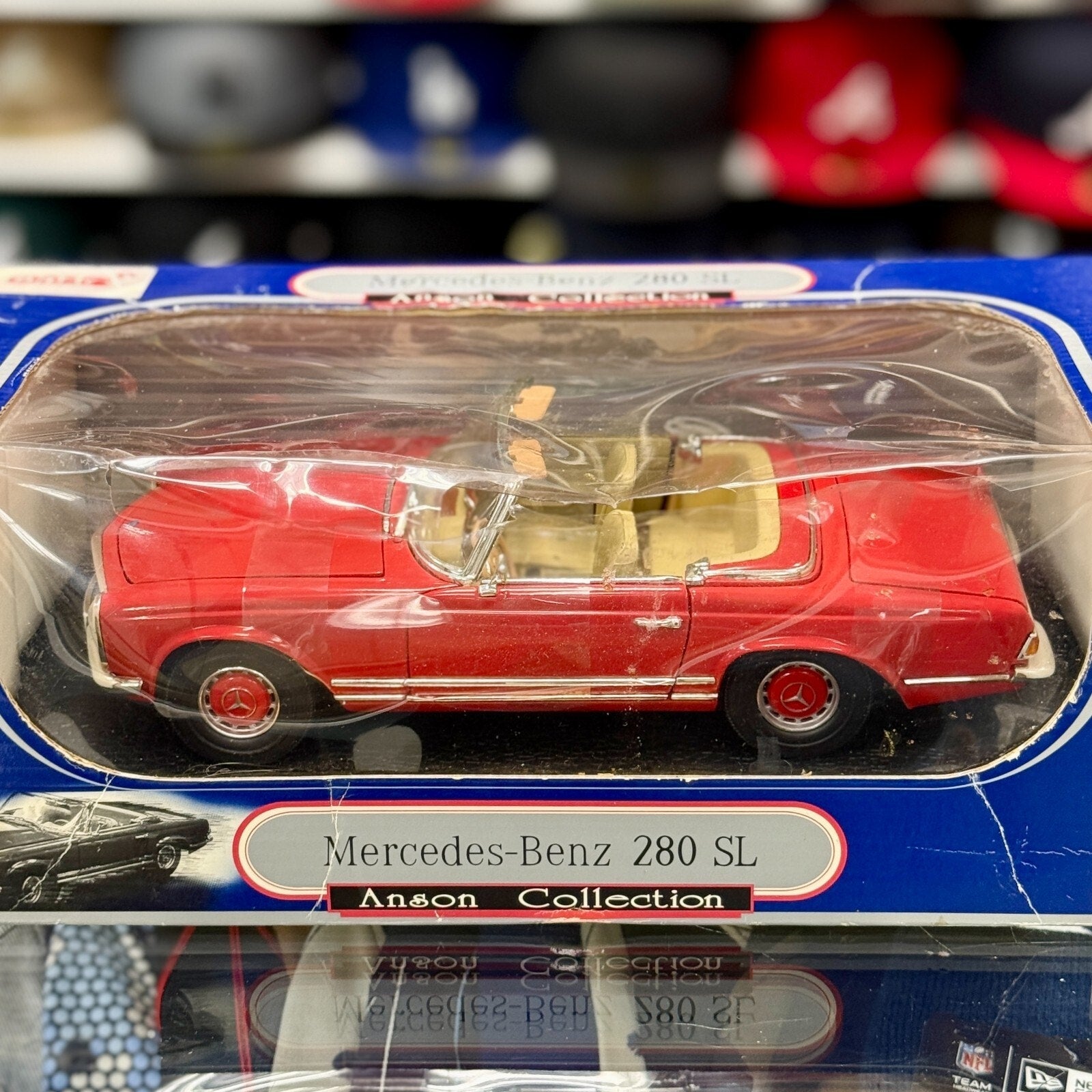 Anson Classics Mercedes Benz 280SL Red 1/18 Scale Diecast Model Car | New - Product Image