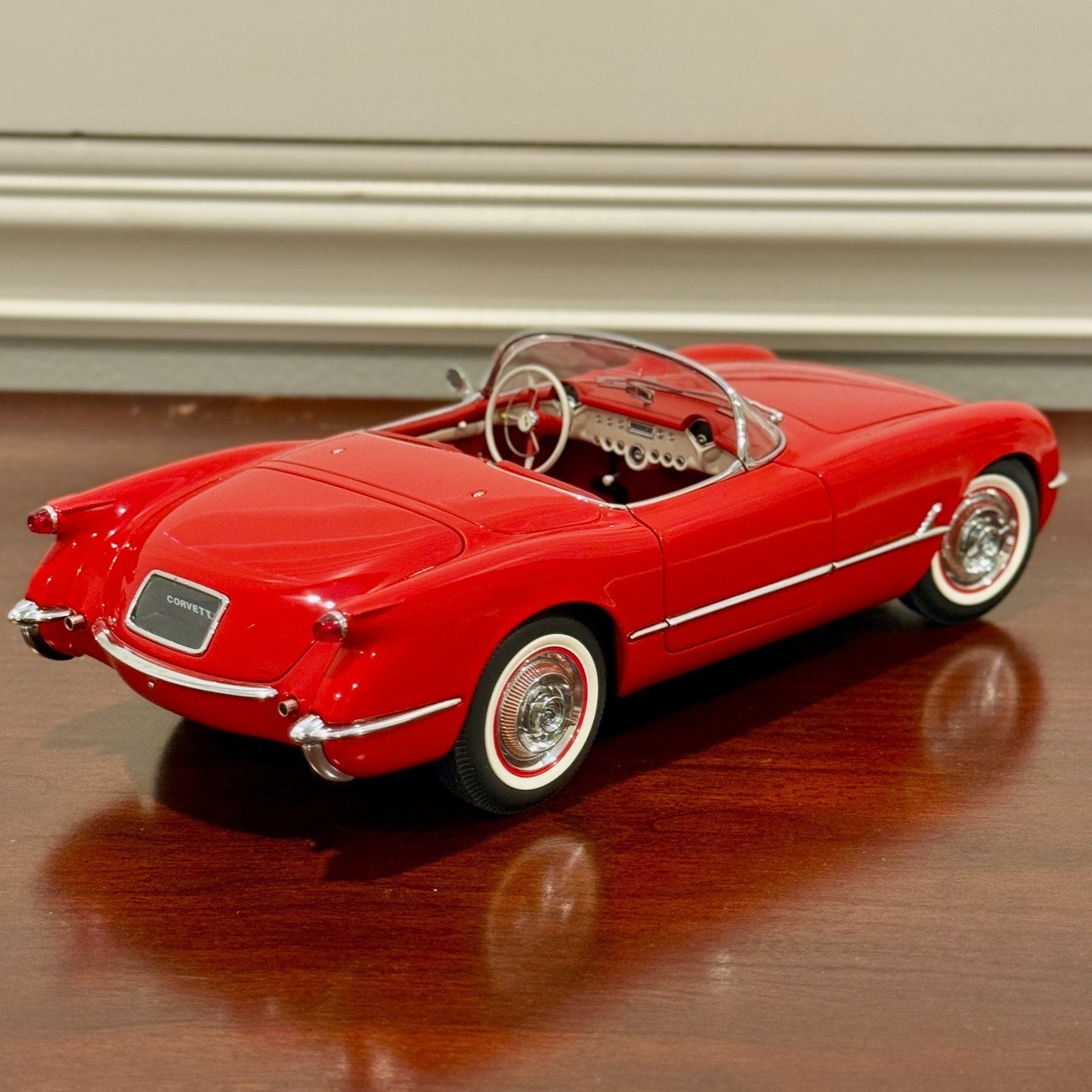 AUTOart 1954 Chevrolet Corvette Red 1/18 Scale Diecast Model Car | In Box - Product Image