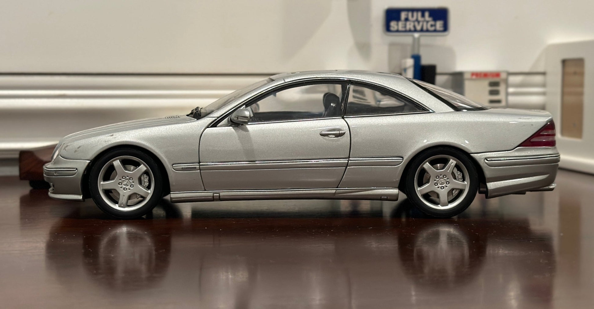 AUTOart 2002 Mercedes Benz CL55 AMG 'F1-Edition' Silver 1/18 Scale Diecast Model Car - Product Image