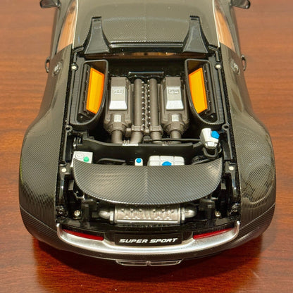 AUTOart 2008 Bugatti Veyron 'Super Sport' Carbon-Fiber Black 1/18 Scale Diecast Model Car | In Box - Product Image