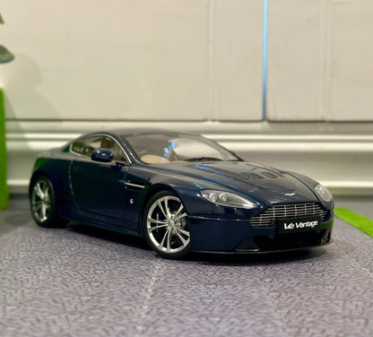 AUTOart Aston Martin V12 Vantage Blue 1/18 Scale Diecast Model Car - Product Image