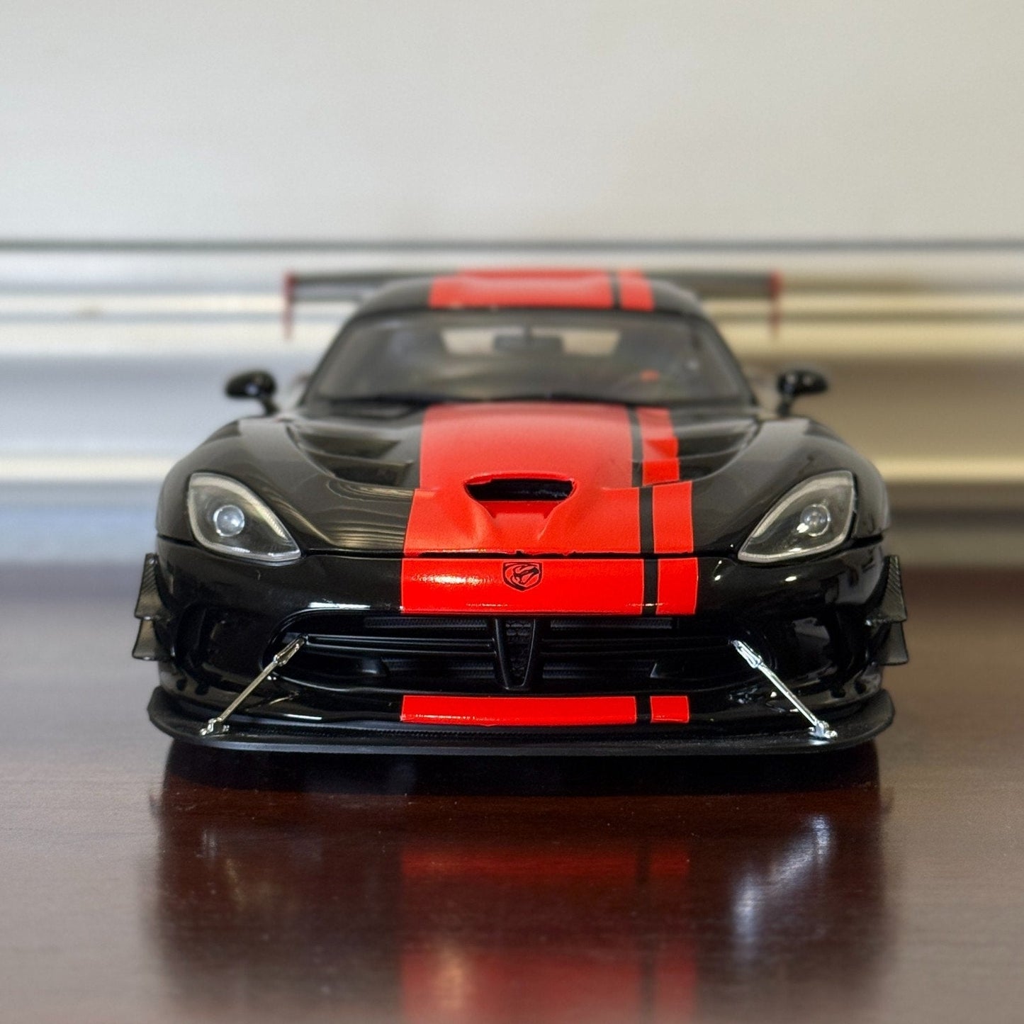 AUTOart Dodge Viper ACR Black/Red Stripes AUTOart Composite Model Car | In Box - Product Image