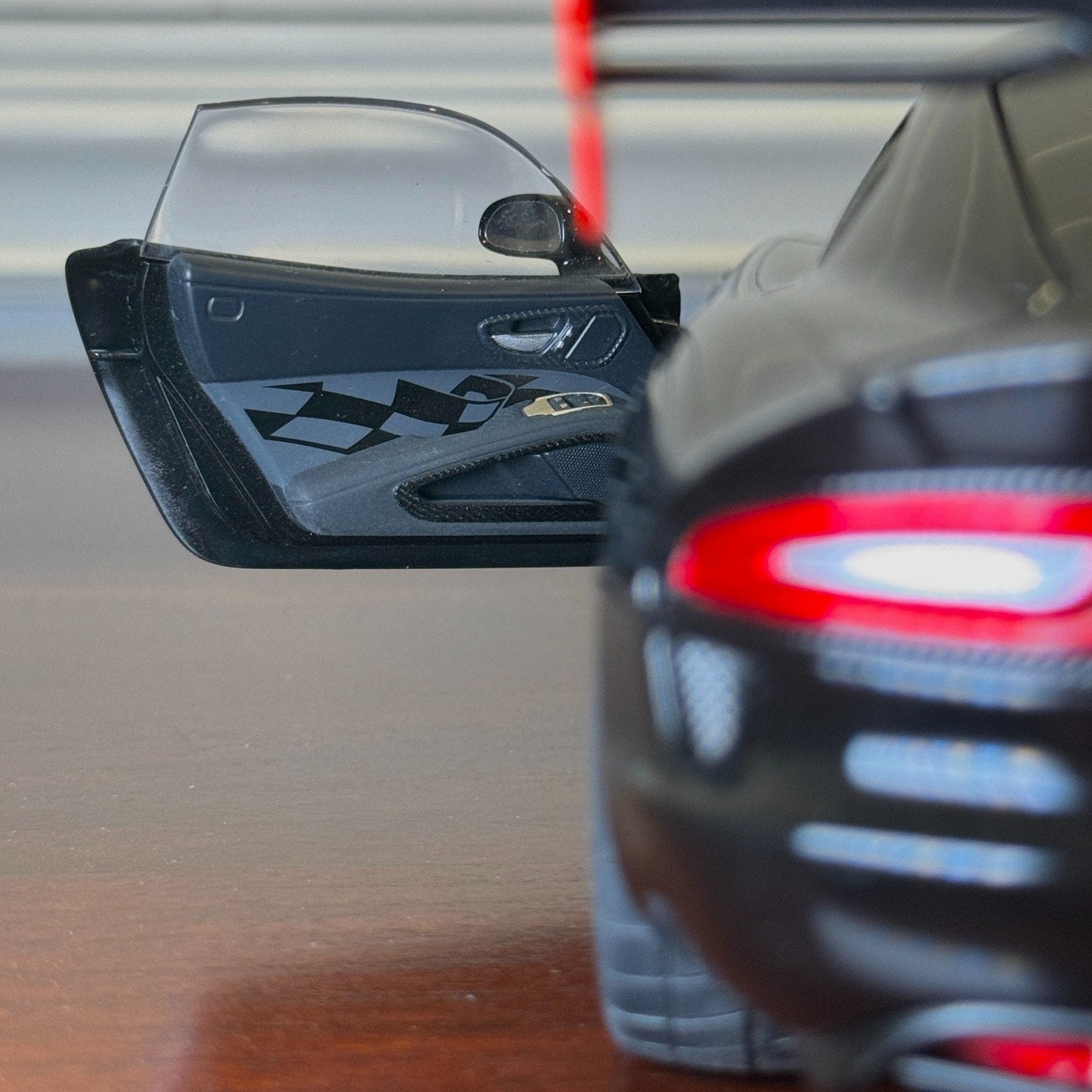 AUTOart Dodge Viper ACR Black/Red Stripes AUTOart Composite Model Car | In Box - Product Image