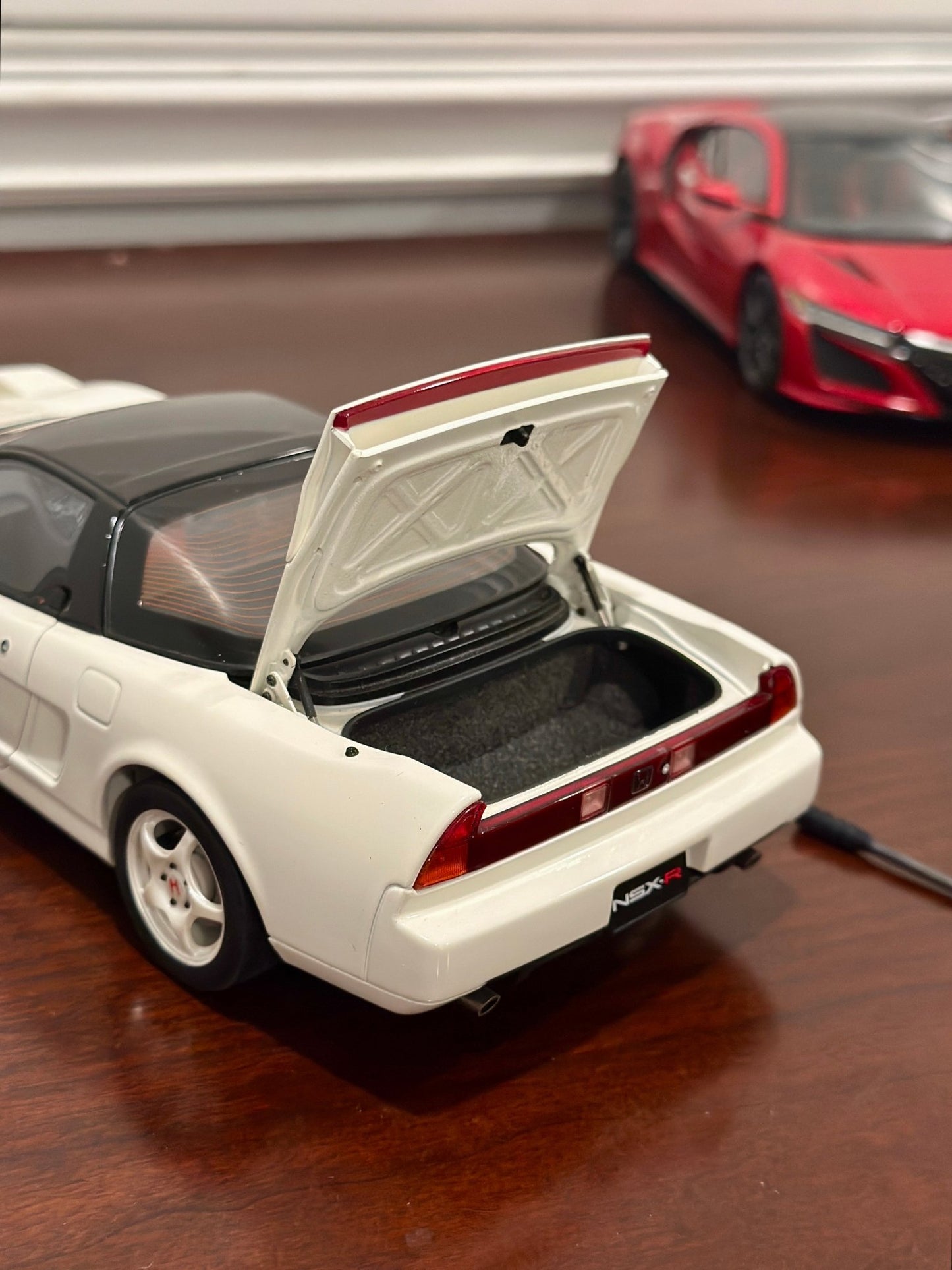 AUTOart Honda NSX Type-R 'NA1' Champion White 1/18 Scale Diecast Model Car - Product Image