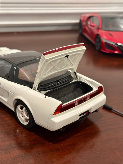 AUTOart Honda NSX Type-R 'NA1' Champion White 1/18 Scale Diecast Model Car - Product Image