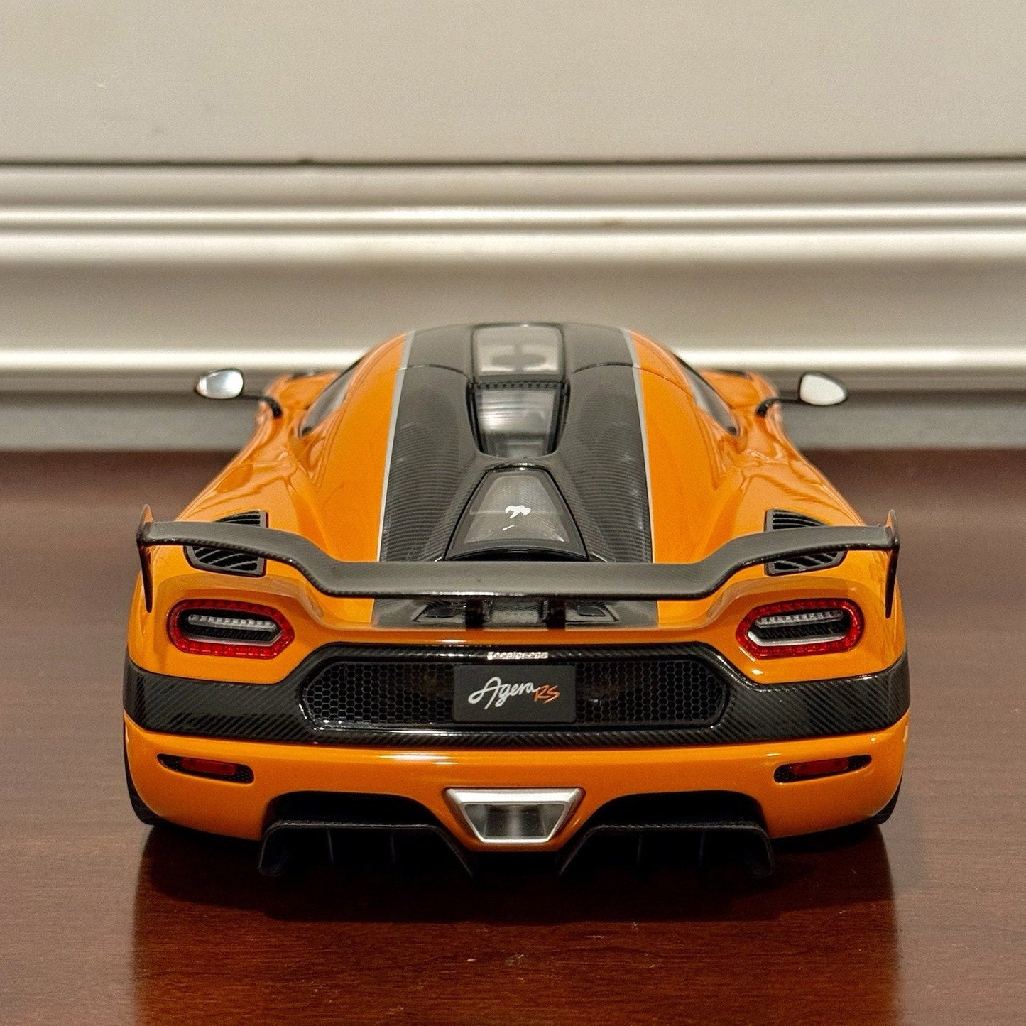 AUTOart Koenigsegg Agera RS Orange w/ Carbon Fiber 1/18 Scale Diecast Model Car - Product Image