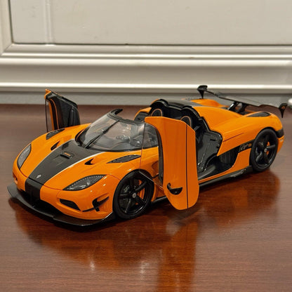 AUTOart Koenigsegg Agera RS Orange w/ Carbon Fiber 1/18 Scale Diecast Model Car - Product Image