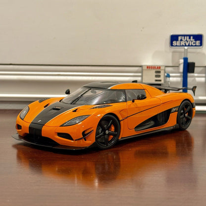 AUTOart Koenigsegg Agera RS Orange w/ Carbon Fiber 1/18 Scale Diecast Model Car - Product Image