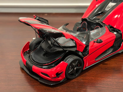 AUTOart Koenigsegg Agera RS Red w/ Carbon Fiber 1/18 Scale Diecast Model Car | In Box - Product Image
