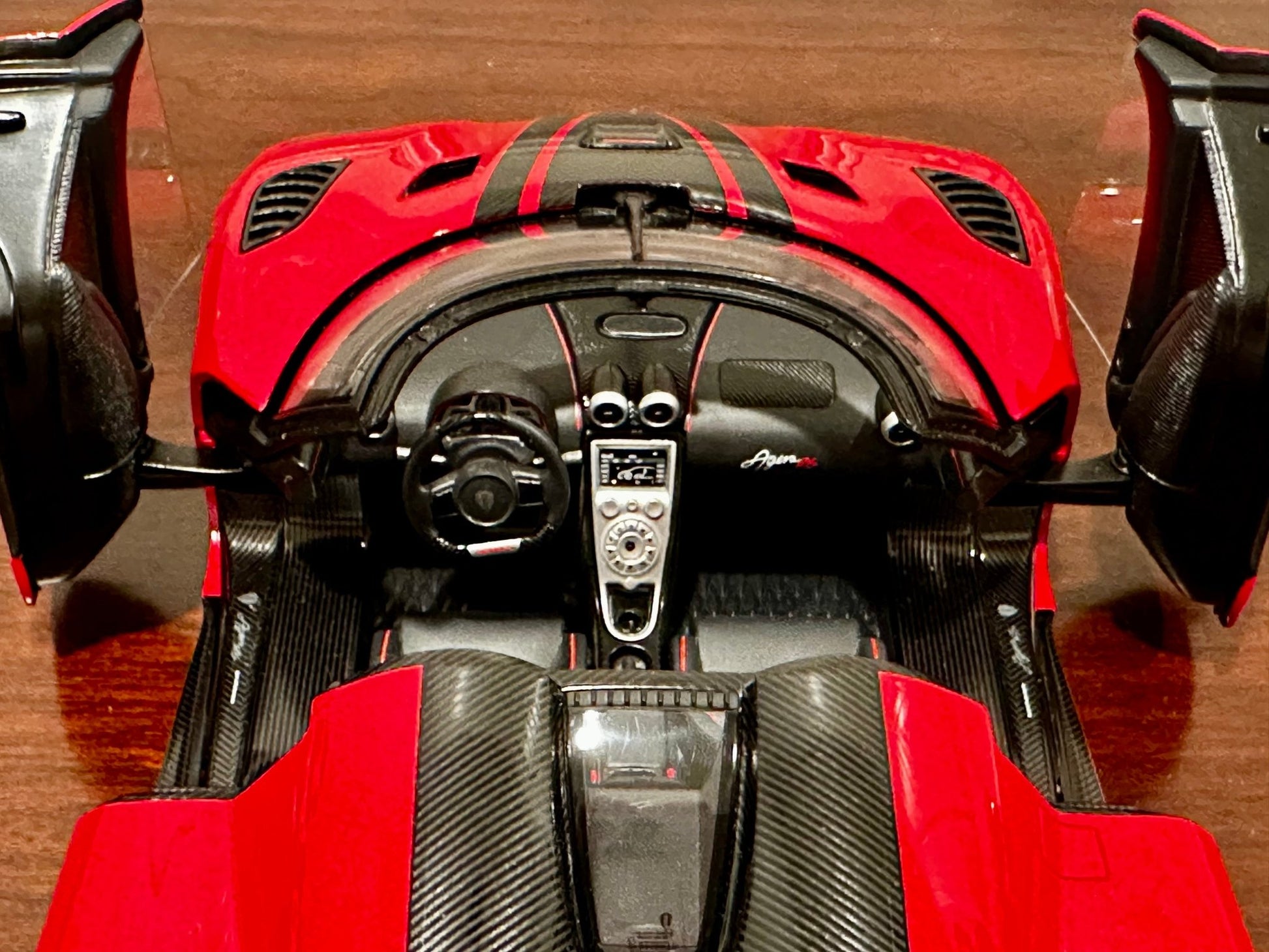 AUTOart Koenigsegg Agera RS Red w/ Carbon Fiber 1/18 Scale Diecast Model Car | In Box - Product Image