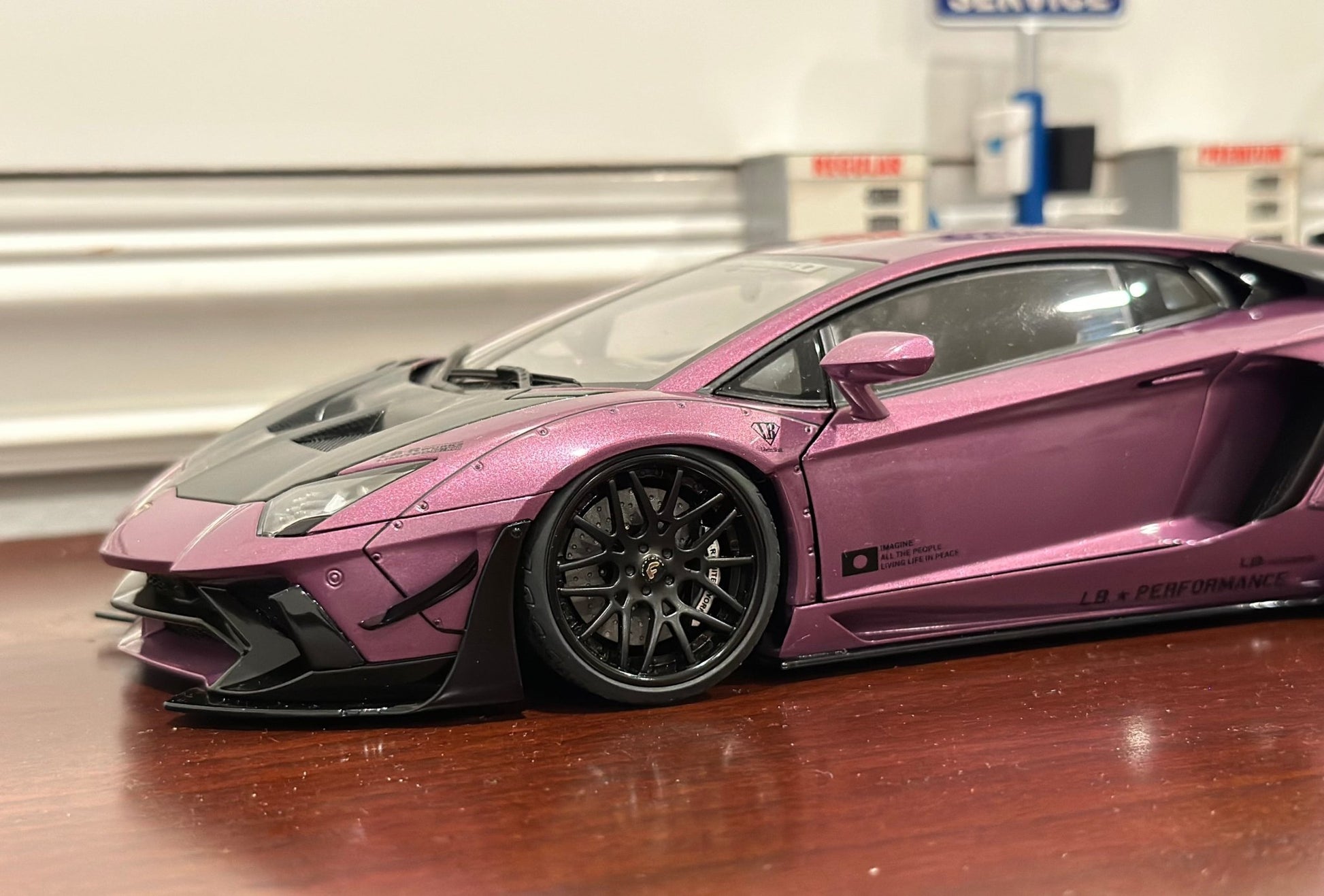 AUTOart Lamborghini Aventador 'Liberty Walk' SE30 Purple 1/18 Scale Diecast Model Car | In Box - Product Image