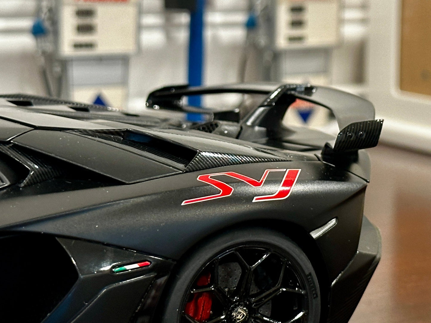 AUTOart Lamborghini Aventador SVJ 'Nero Nemesis' Black 1/18 Scale Diecast Model Car | In Box - Product Image