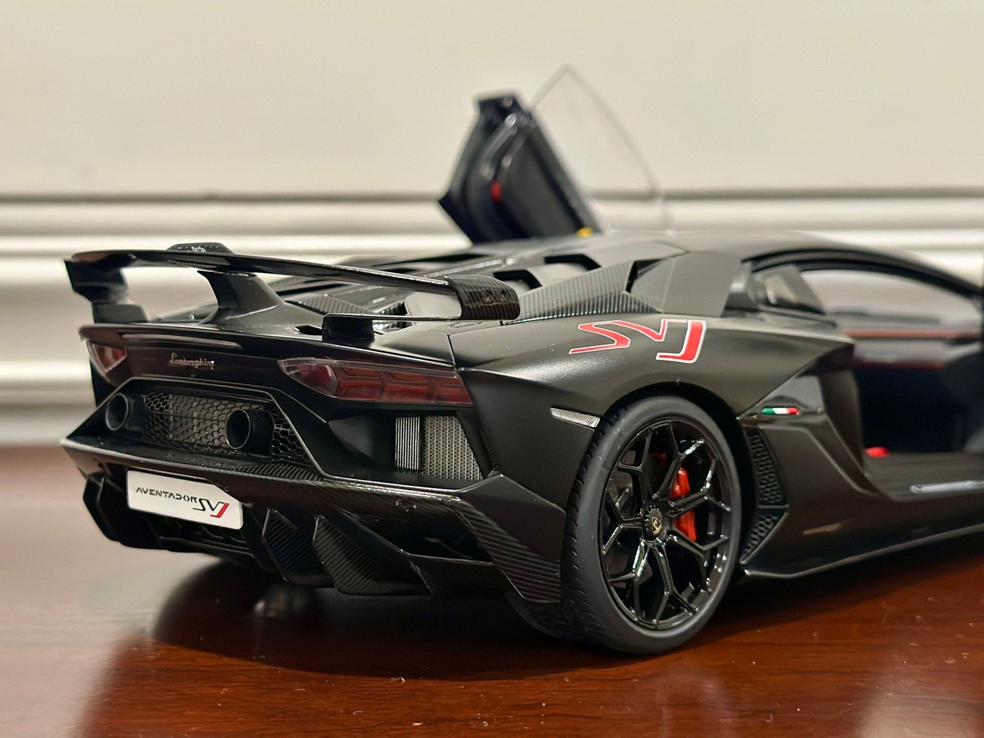 AUTOart Lamborghini Aventador SVJ 'Nero Nemesis' Black 1/18 Scale Diecast Model Car | In Box - Product Image