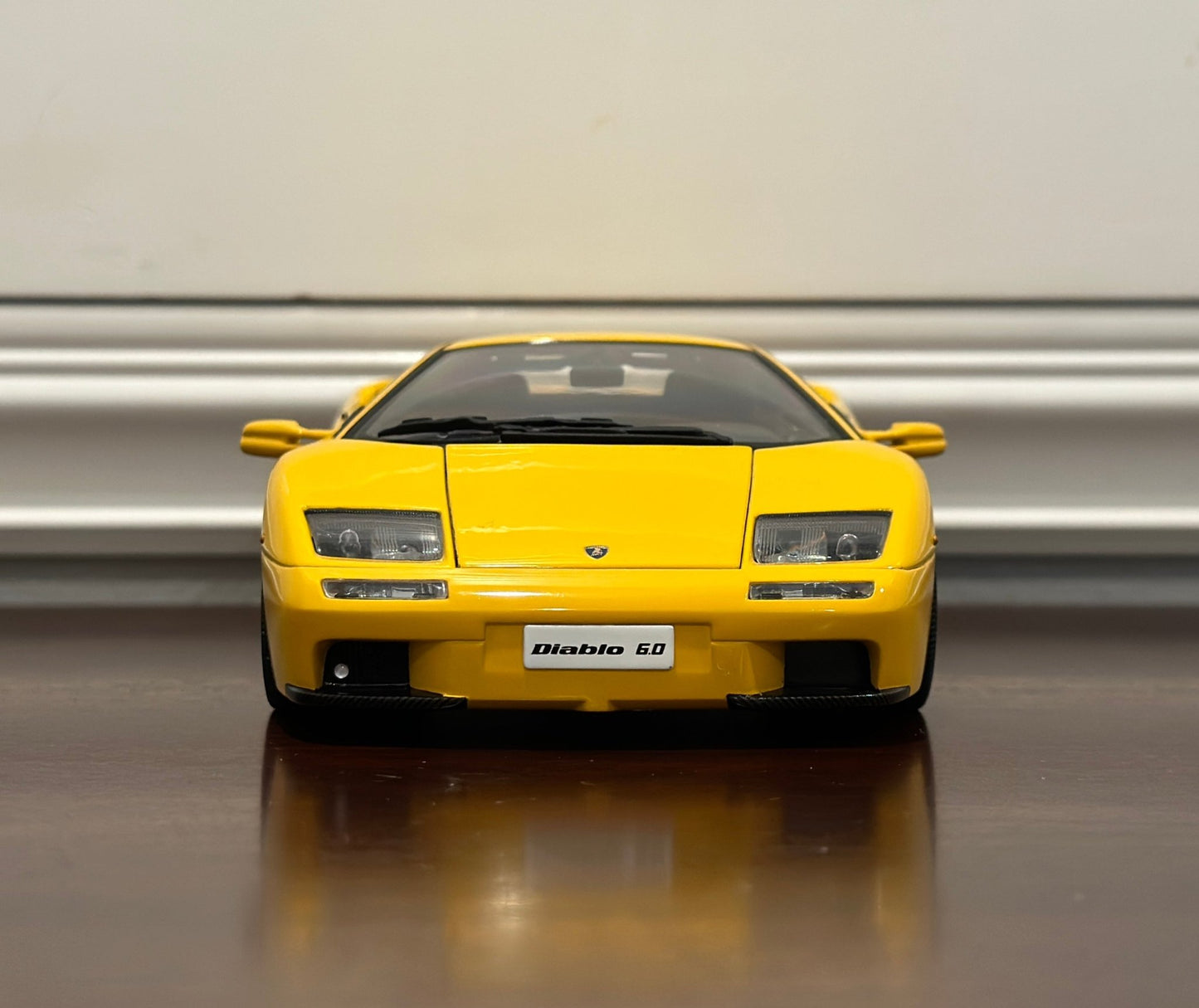 AUTOart Lamborghini Diablo 6.0 Yellow 1/18 Scale Diecast Model Car - Product Image