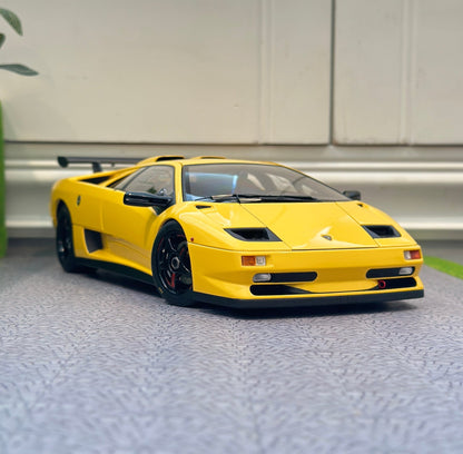 AUTOart Lamborghini Diablo SVR Yellow 1/18 Scale Diecast Model Car | In Box - Product Image