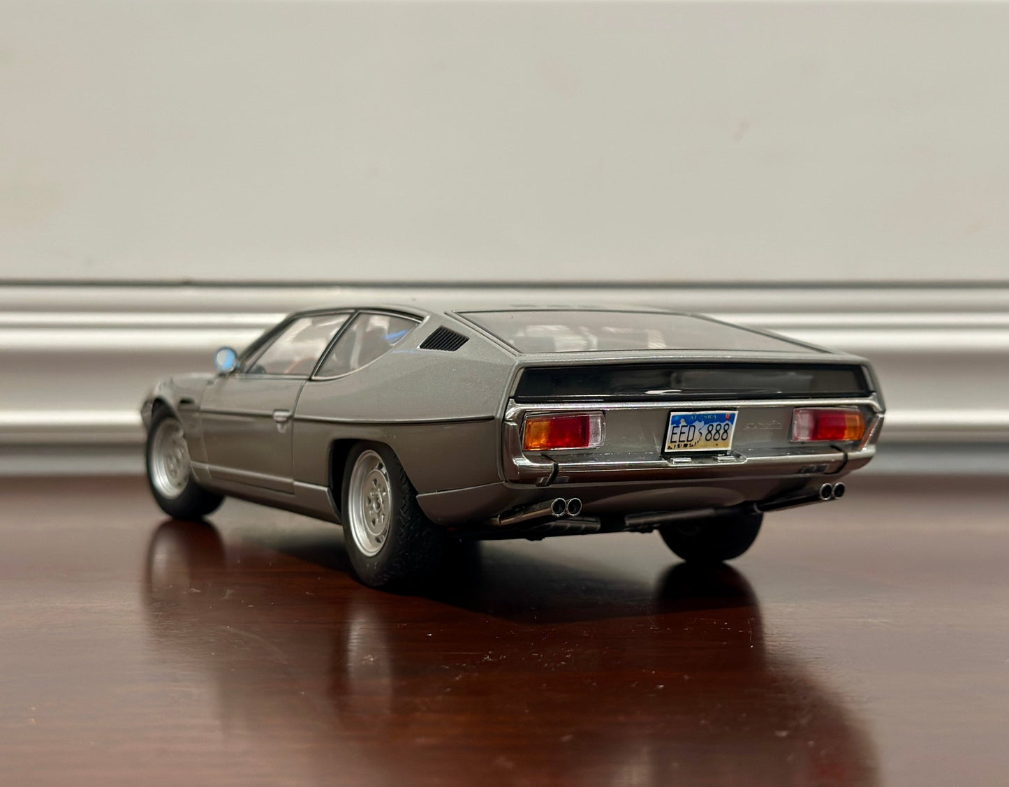 AUTOart Lamborghini Espada Metallic Gray 1/18 Scale Diecast Model Car - Product Image