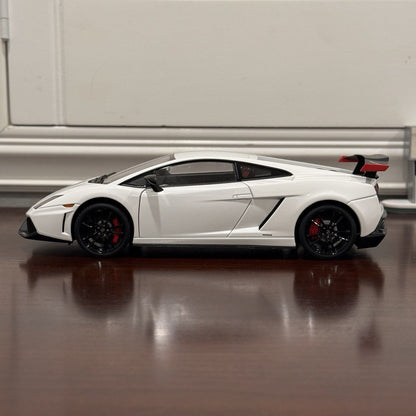 AUTOart Lamborghini Gallardo LP-570 'Supertrofeo Stradale' White 1/18 Scale Diecast Model Car | In Box - Product Image