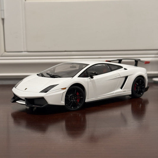 AUTOart Lamborghini Gallardo LP-570 'Supertrofeo Stradale' White 1/18 Scale Diecast Model Car | In Box - Product Image