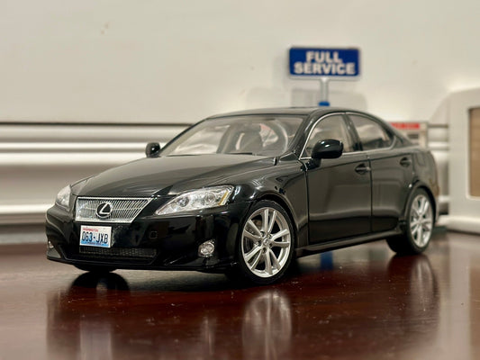 AUTOart Lexus IS350 Black Sedan 1/18 Scale Diecast Model Car - Product Image