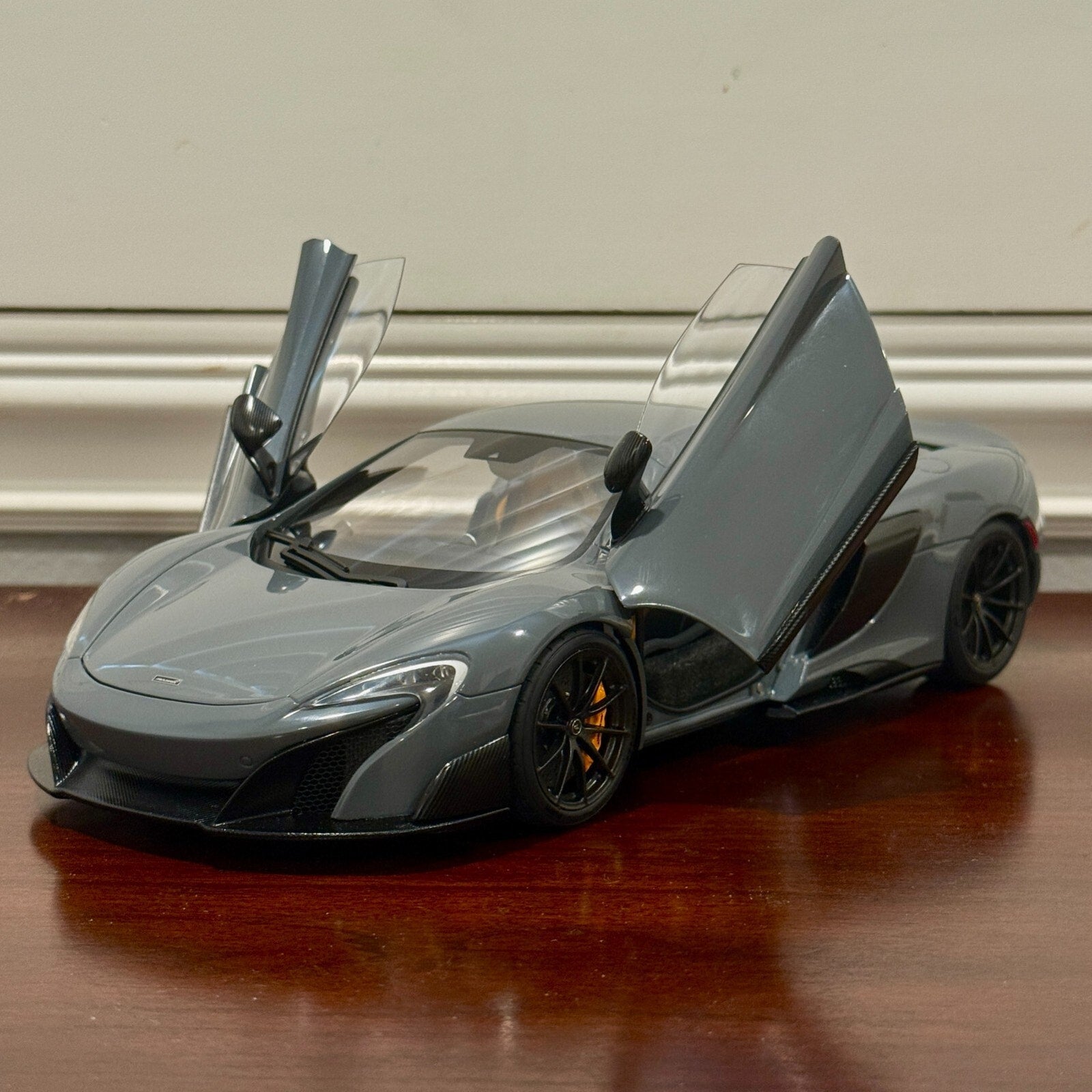 AUTOart Mclaren 675LT Chicane Gray 1/18 Scale Diecast Model Car | In Box - Product Image