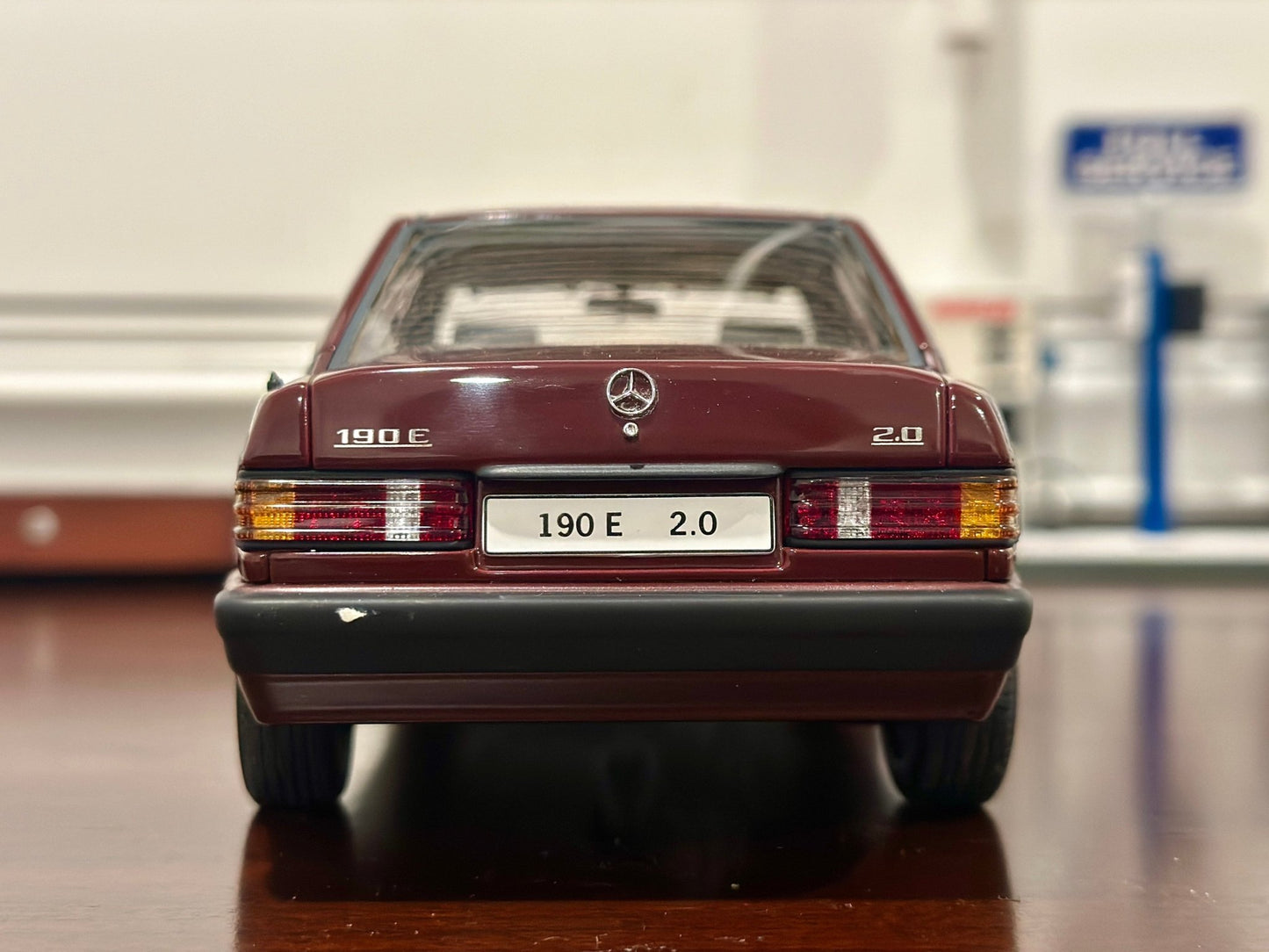AUTOart Mercedes Benz 190E 2.0 Barolo Red 1/18 Scale Diecast Model Car - Product Image
