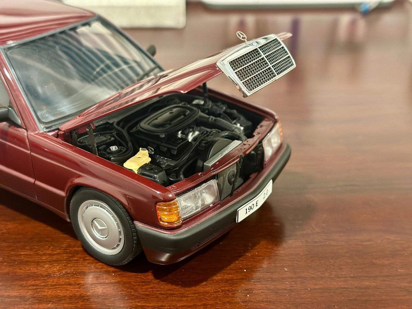 AUTOart Mercedes Benz 190E 2.0 Barolo Red 1/18 Scale Diecast Model Car - Product Image