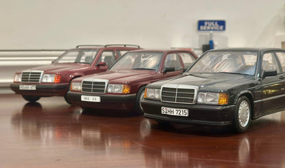 AUTOart Mercedes Benz 190E 2.3 Blue Black 1/18 Scale Diecast Model Car - Product Image