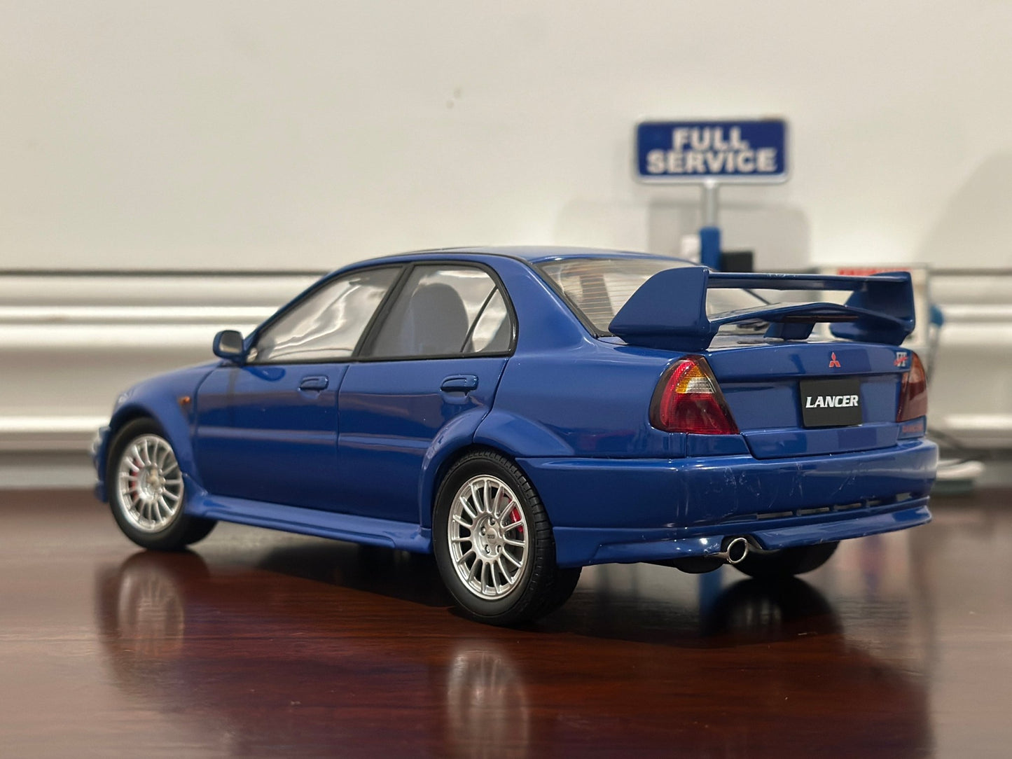 AUTOart Mitsubishi Lancer Evo Blue 1/18 Scale Diecast Model Car - Product Image
