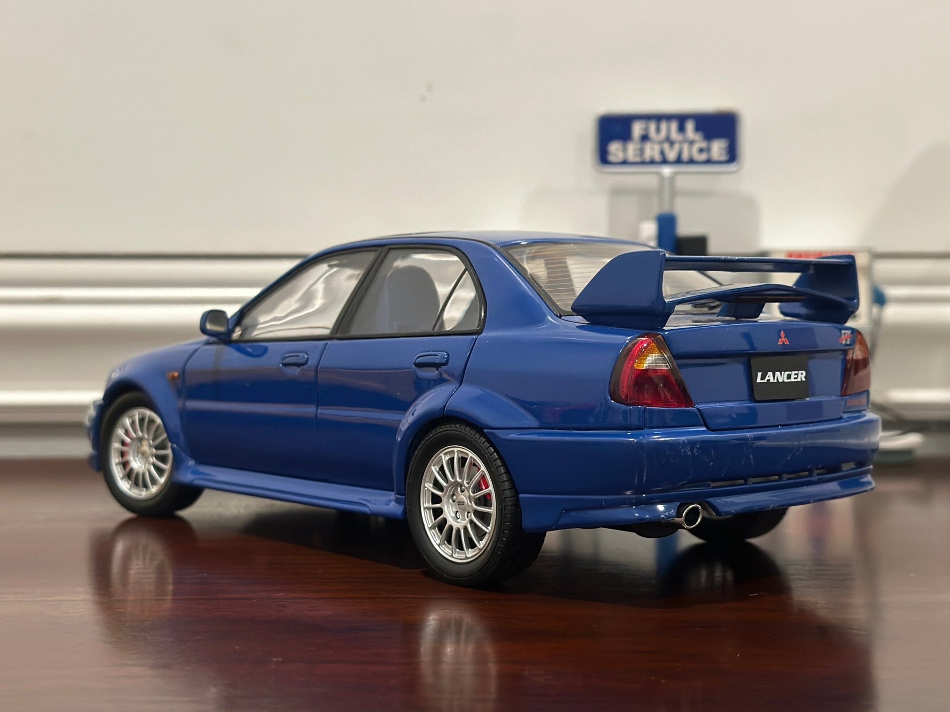 AUTOart Mitsubishi Lancer Evo Blue 1/18 Scale Diecast Model Car - Product Image