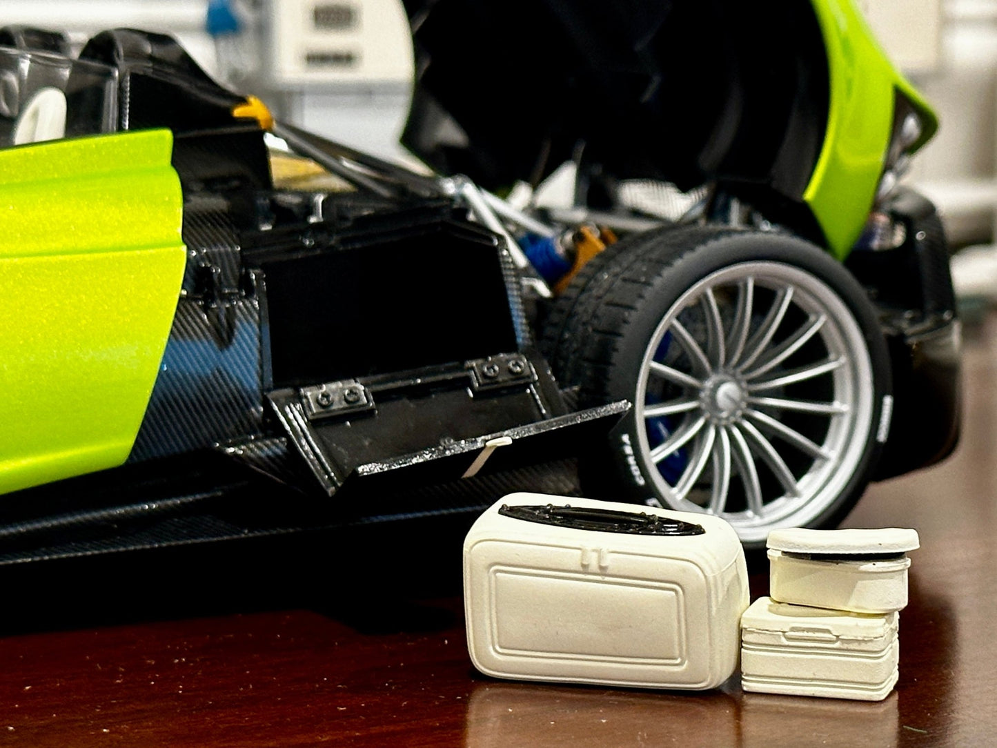 AUTOart Pagani Huayra Roadster 'Verde Firenze' Green 1/18 Scale Diecast Model Car | In Box - Product Image