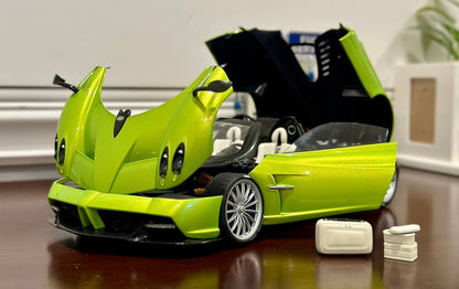 AUTOart Pagani Huayra Roadster 'Verde Firenze' Green 1/18 Scale Diecast Model Car | In Box - Product Image