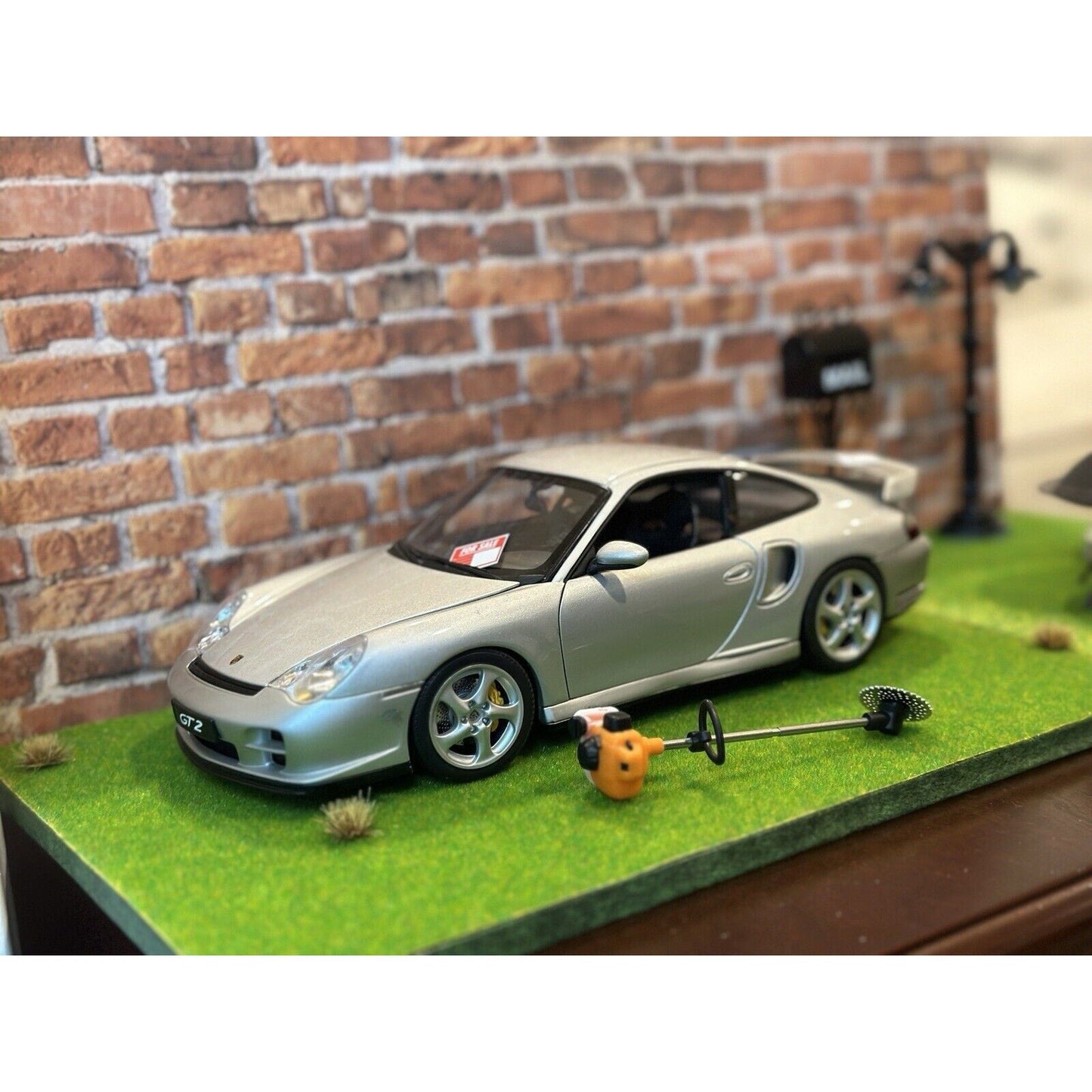 AUTOart Porsche 996 GT2 1/18 Scale Diecast Model Car - Product Image