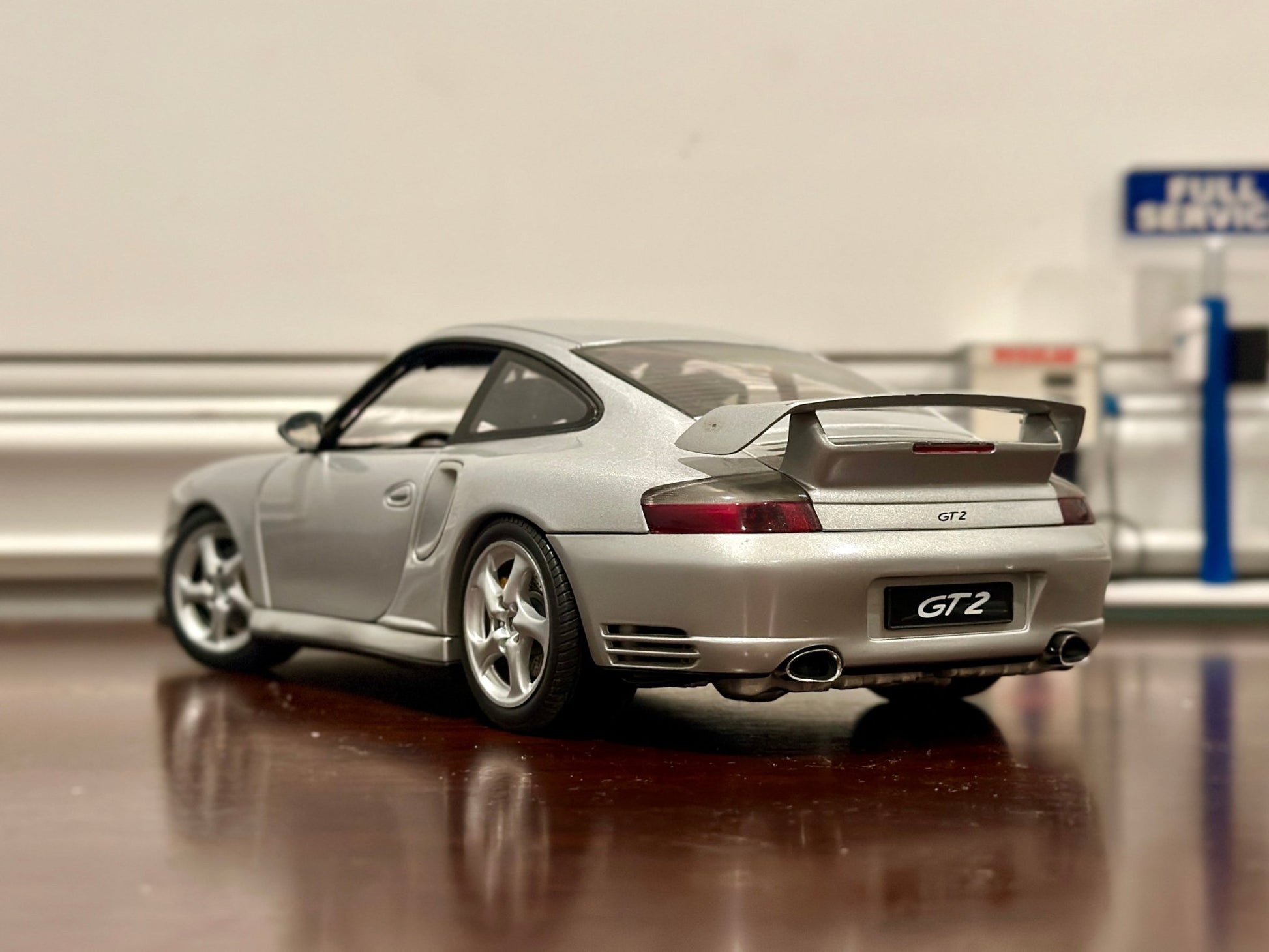 AUTOart Porsche 996 GT2 1/18 Scale Diecast Model Car - Product Image