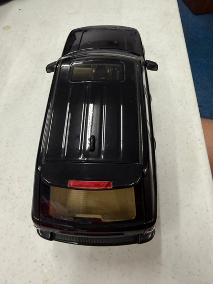 AUTOart Range Rover Sport Black 1/18 Scale Diecast Model Car - Product Image