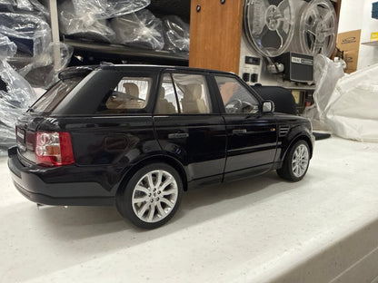 AUTOart Range Rover Sport Black 1/18 Scale Diecast Model Car - Product Image