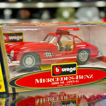Bburago 1954 Mercedes Benz 300SL Red 1/18 Scale Diecast Model Car | New - Product Image