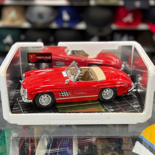 Bburago 1957 Mercedes 300SL Roadster Red 1/18 Scale Diecast Model Car | New - Product Image