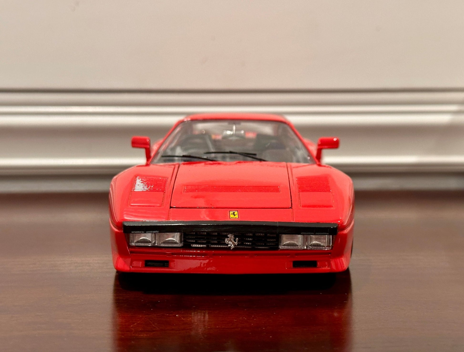 Bburago Ferrari 288 GTO Red/Black 1/18 Scale Diecast Model Car | New - Product Image