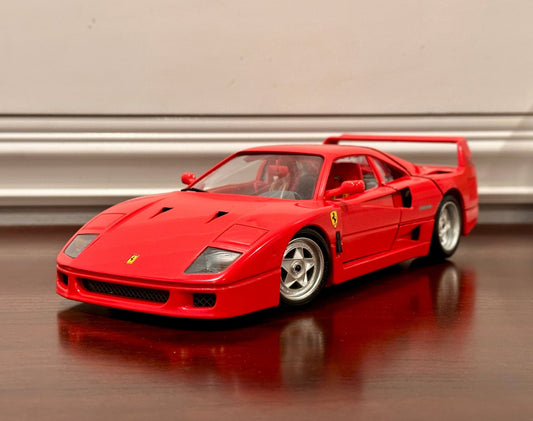 Bburago Ferrari F40 Red 1/18 Scale Diecast Model Car | New - Product Image