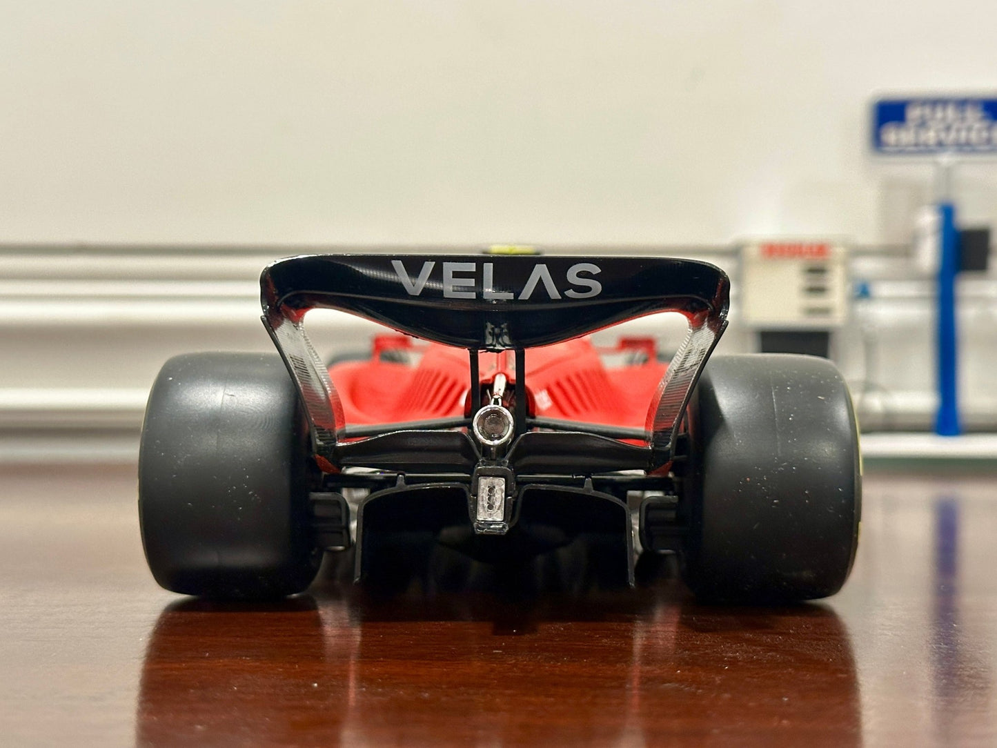 Bburago Ferrari Formula 1 'Carlos Sainz' 1/18 Scale Diecast Model F1 Car | New - Product Image