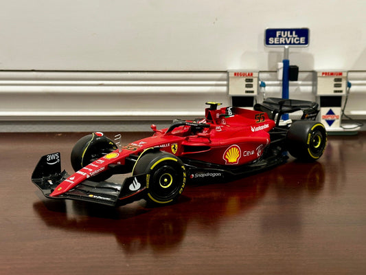 Bburago Ferrari Formula 1 'Carlos Sainz' 1/18 Scale Diecast Model F1 Car | New - Product Image