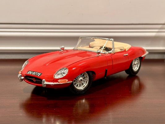 Bburago Jaguar E-Type Open-Top Red 1/18 Scale Diecast Model Car | New - Product Image