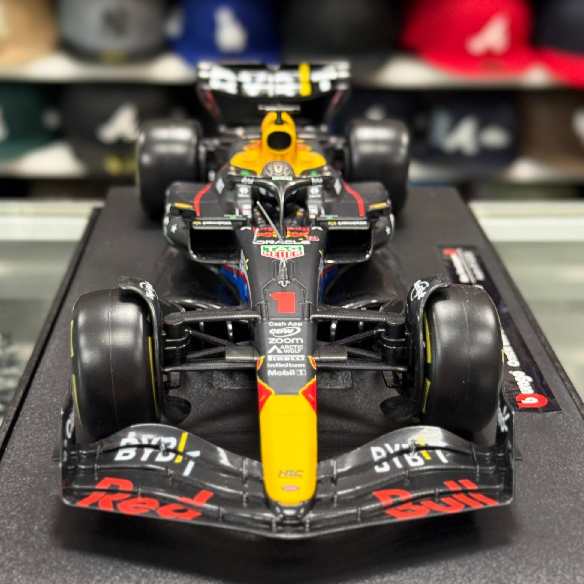 Bburago Red Bull Formula 1 F1 'Max Verstappen - Austin GP' 1/18 Scale Model F1 Car | New - Product Image